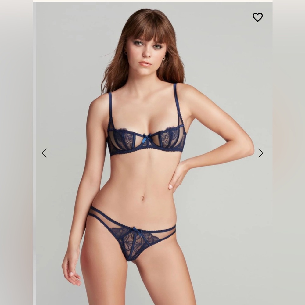 Agent provocateur Navy Rozlyn (34D) and Panty (AP2) set. BNWT